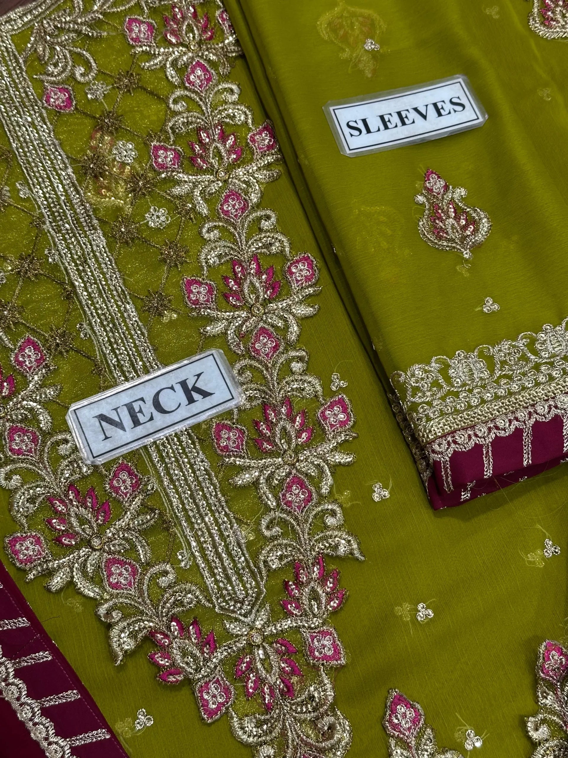 Asim Jofa Unstitch Chiffon Collection