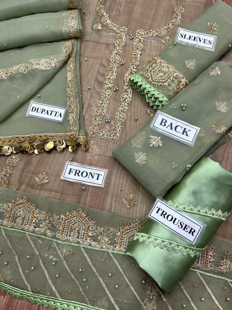 Asim Jofa Unstitch Organza Collection