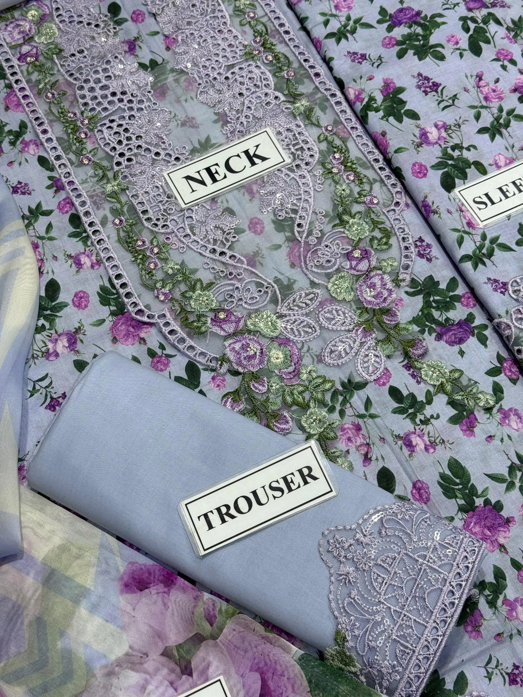 Elaf Unstitch Lawn Collection ZCUS-1001
