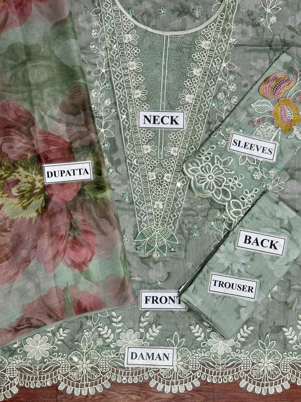 Iznik Unstitch Lawn Collection