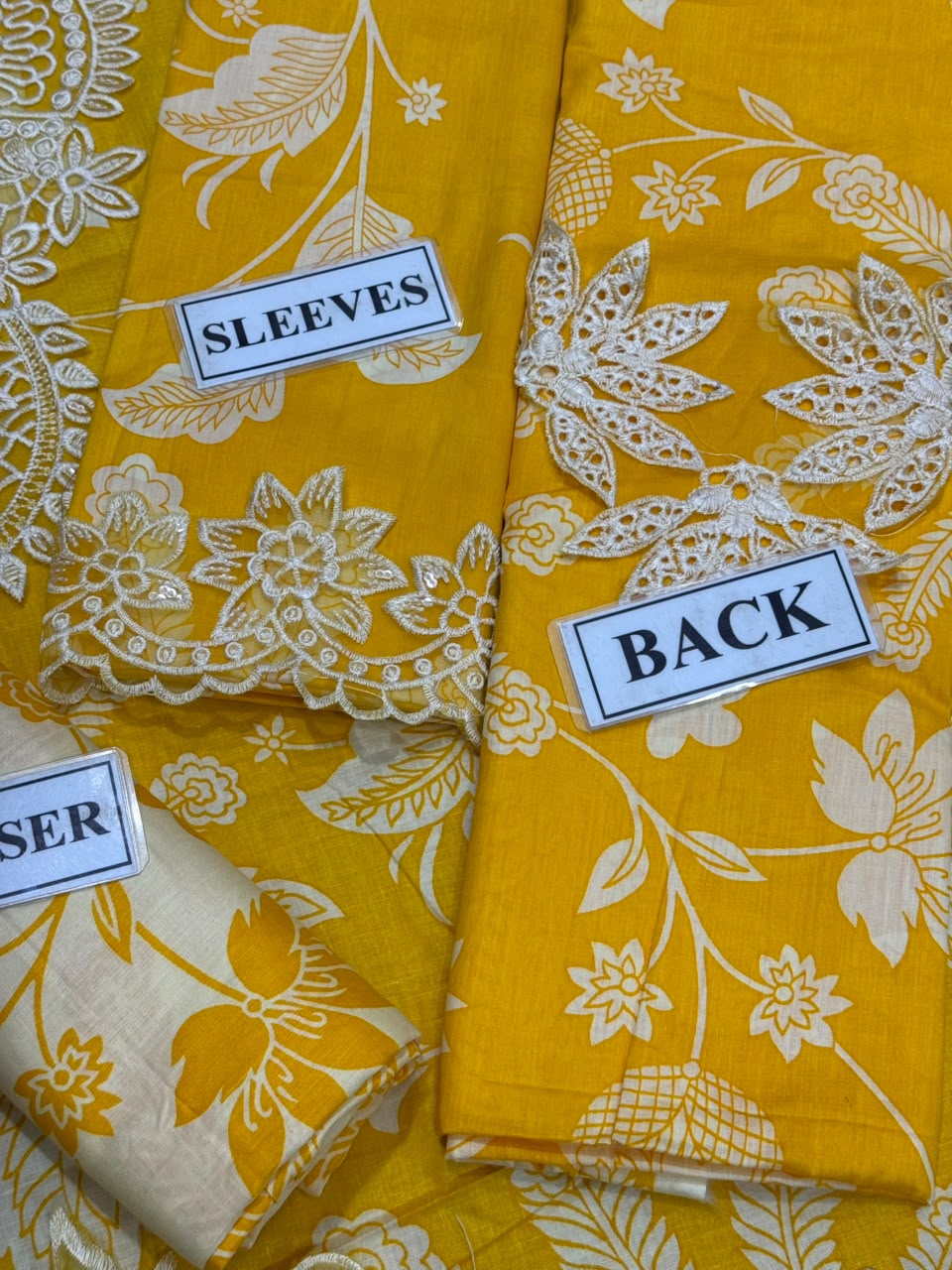 Mahnur Unstitch Lawn Collection ZCUS-1020