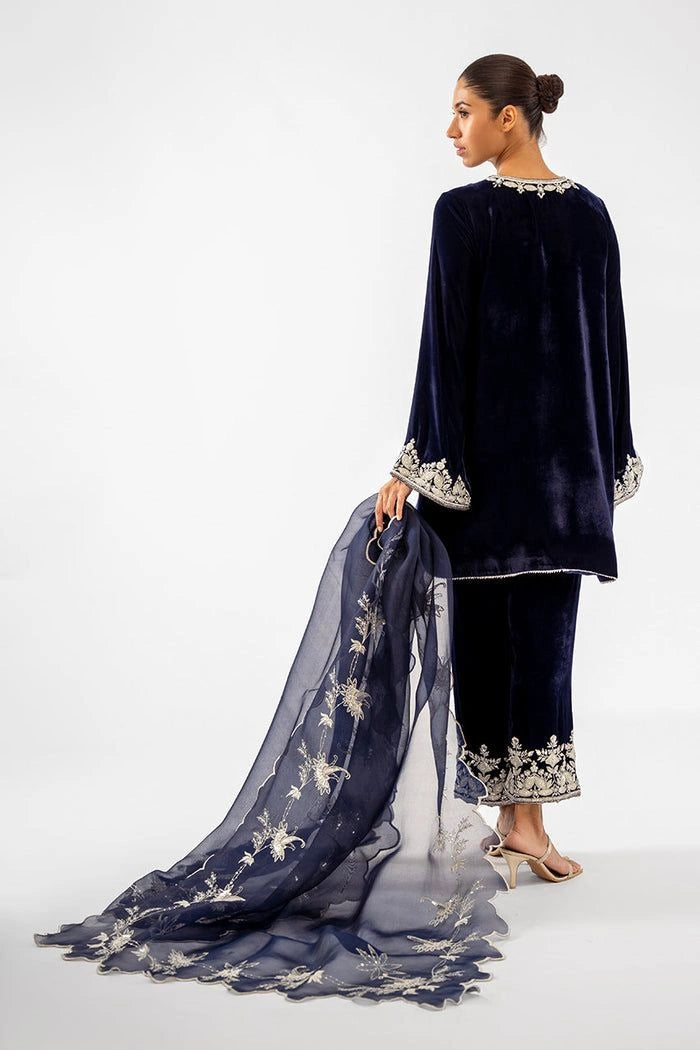 Sania Maskatiya Unstitch Velvet Collection