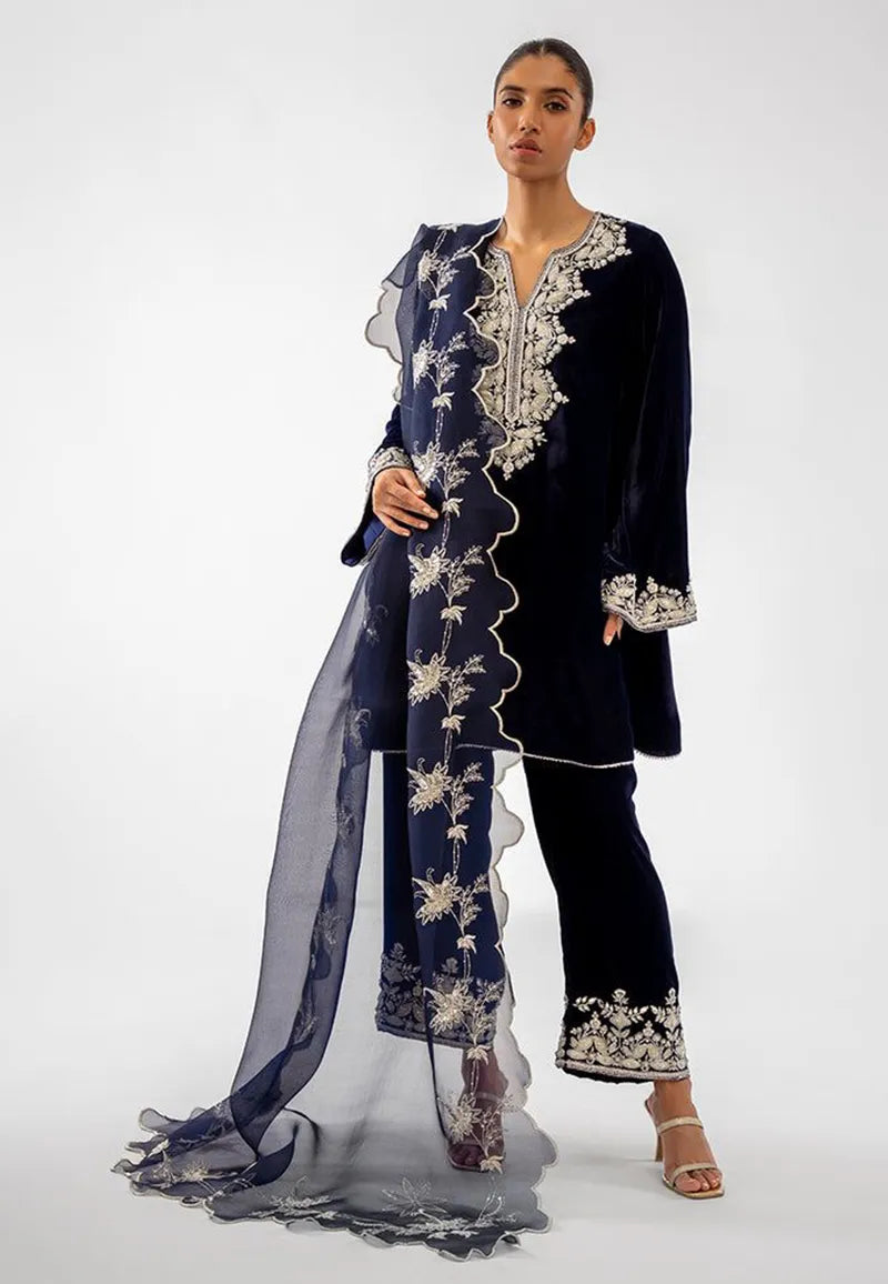 Sania Maskatiya Unstitch velet collection